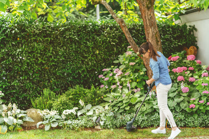 Bosch EasyGrassCut 23 Electric Grass Trimmer
