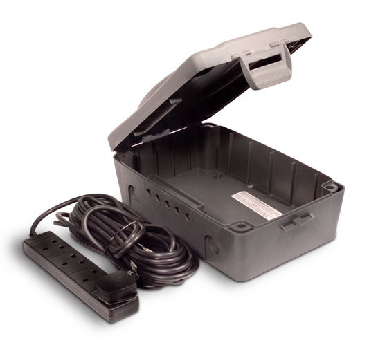 Masterplug IP54 4 Gang Socket